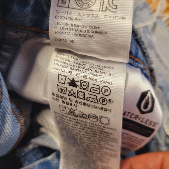 Levi's Light Blue Distressed Jean Shorts - Picture 6 of 12